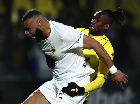 Άρης – ΑΕΚ 1-1: Την έσωσε ο Σάγκι με απόφαση-εφεύρεση