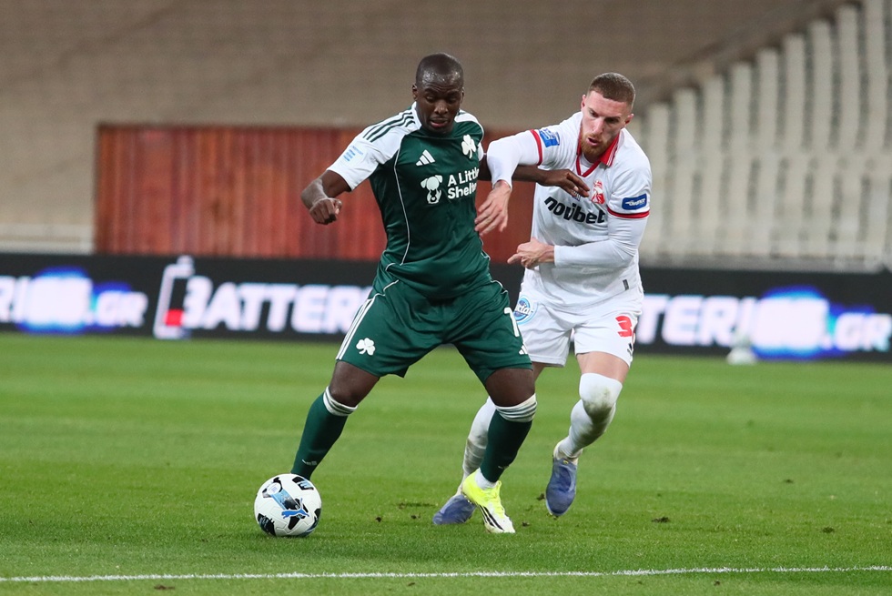 Τεττέη: «Με βοήθησε πολύ ο Μπενίτεθ, το γκολ θα μπει»