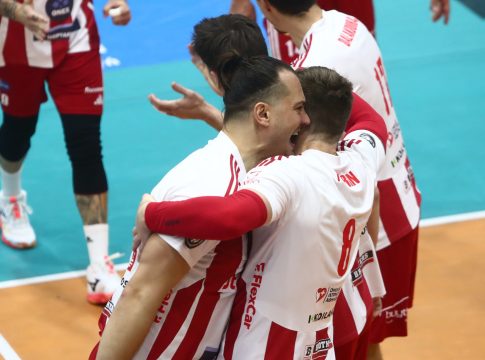 Η συλλογή τροπαίων συνεχίζεται: Ο Ολυμπιακός έφτασε τους 339 τίτλους