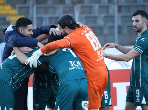 Σαρωτικός Λεβαδειακός! Τρία γκολ σε 45 λεπτά στο Αγρίνιο! (vid)