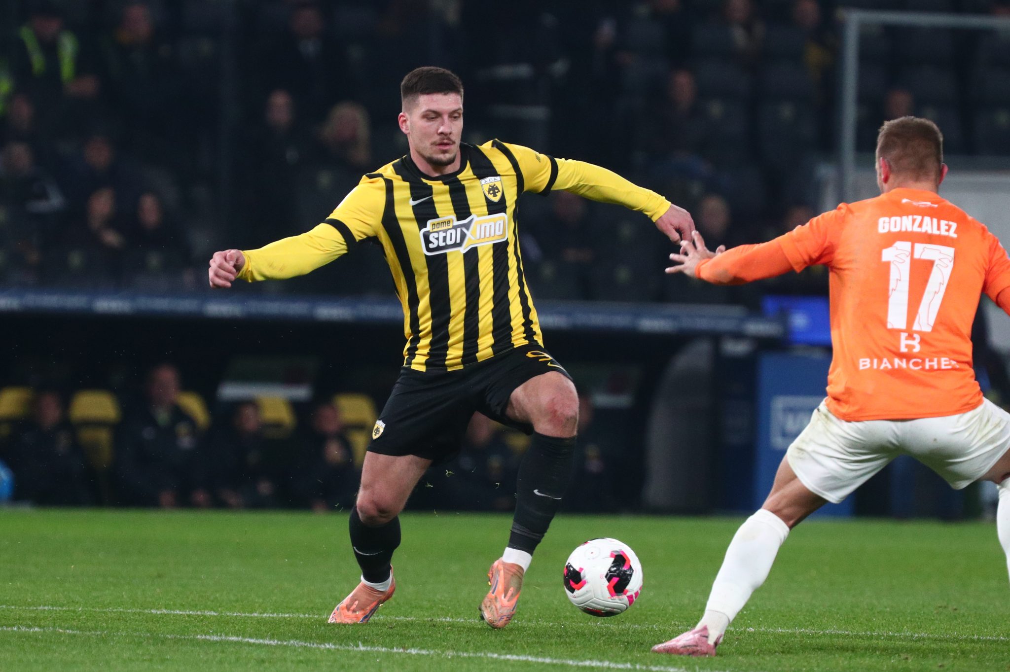 ΑΕΚ: Με δίδυμο Γιόβιτς – Βάργκα απέναντι στον Παναθηναϊκό