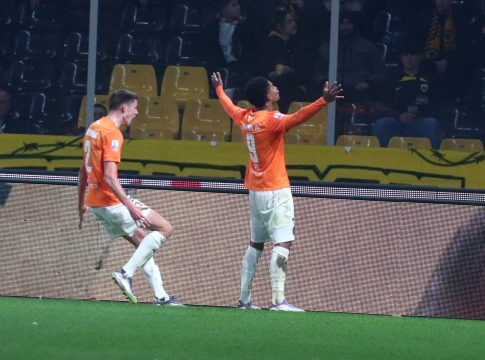 Προηγείται ο ΟΦΗ στην OPAP Arena με τον Σαλσέδο (vid)