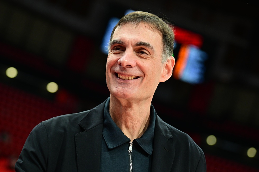 Μπαρτζώκας: «Στο δεύτερο μέρος κατεβάσαμε πολύ την ταχύτητα» – Τι είπε για τον Τζόουνς