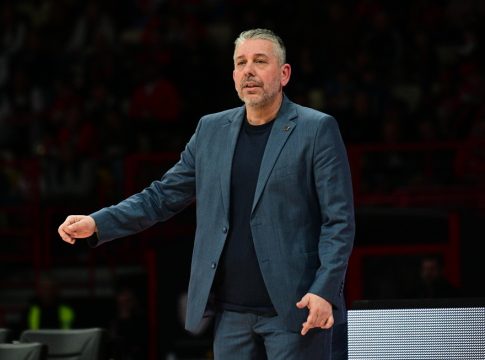 Παπαθεοδώρου: «Σε πολύ καλή κατάσταση ο Ολυμπιακός, δύσκολο να τον ανταγωνιστείς»