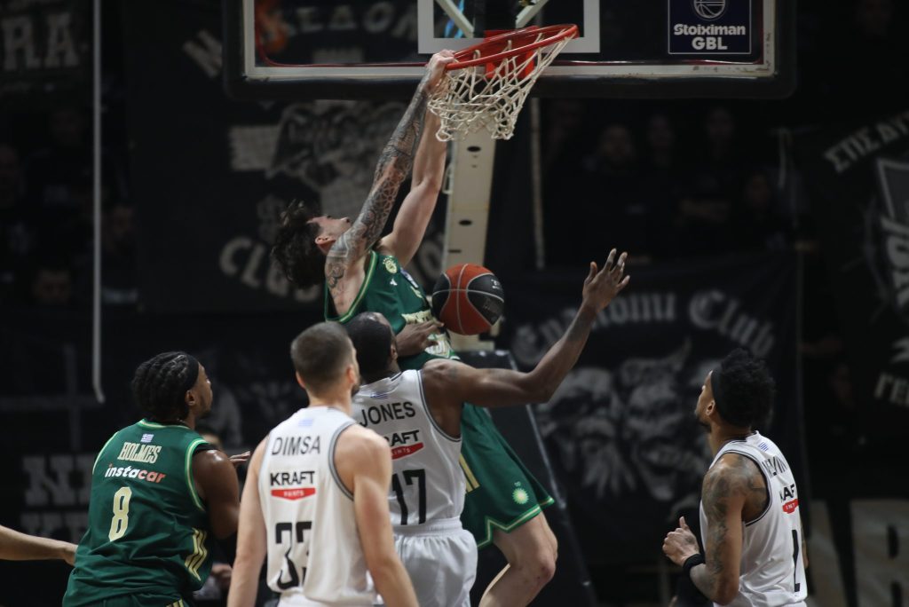 ΠΑΟΚ – Παναθηναϊκός 69-74: Γλίτωσαν από του Δικεφάλου τα… δόντια οι πράσινοι (vid)