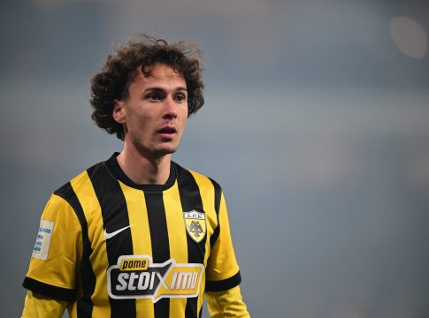 Πέμπτο σερί παιχνίδι που ο Λιούμπισιτς έχει συμμετοχή σε γκολ της ΑΕΚ (vid)