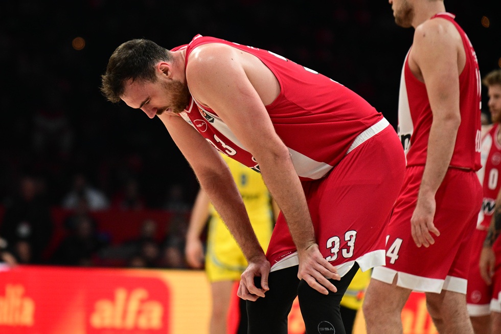 Οριστικό: Χωρίς Μιλουτίνοφ κόντρα στην Έφες ο Ολυμπιακός