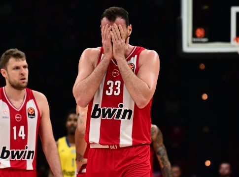 Αποκάλυψη Μπαρτζώκα: «Ο Μιλουτίνοφ μάλλον δεν θα ταξιδέψει στο Βελιγράδι – Ο γιατρός μας ενημέρωσε πως έχει διάσειση»