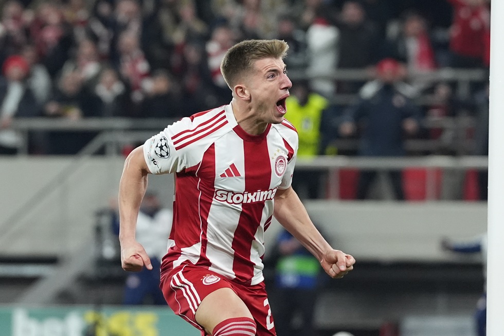 Ιδανικό ξεκίνημα για τον Ολυμπιακό – Άνοιξαν το σκορ οι «ερυθρόλευκοι» με Κοστίνια (vid)