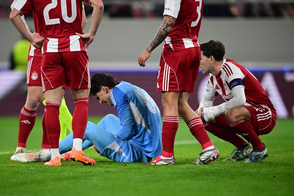 Οι μεγαλες αποκρούσεις του Τζολάκη στο πρώτο ημίχρονο (vids)