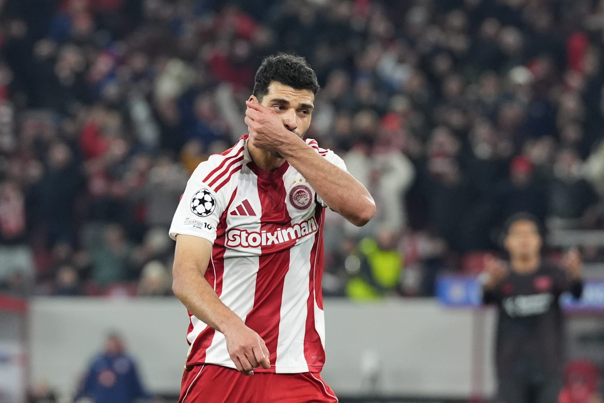 Χαμός στο Καραϊσκάκη: Ο Ταρέμι «εκτέλεσε» τον Μπλάσβιχ για το 2-0 – Δείτε τα γκολ (vids)