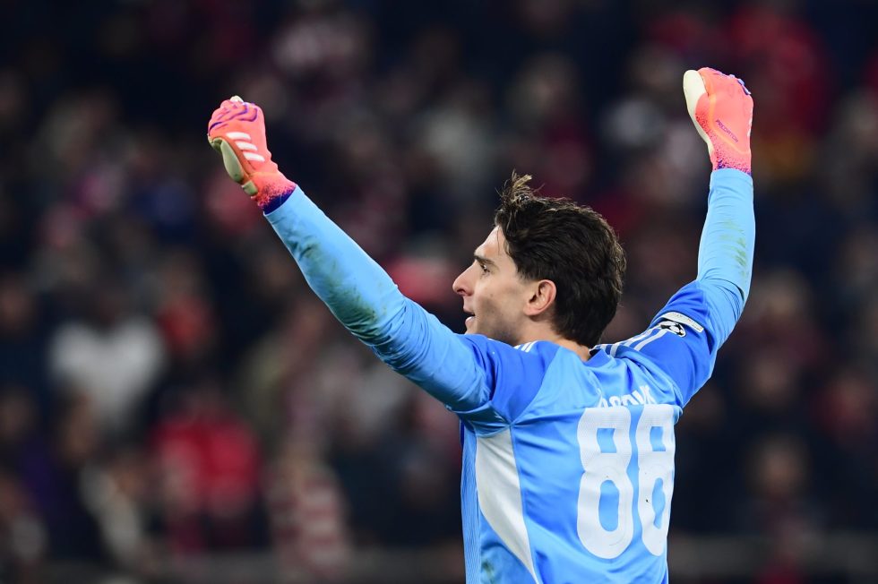 Ολυμπιακός: Η μυθική εμφάνιση του Τζολάκη κόντρα στη Λεβερκούζεν (vid)