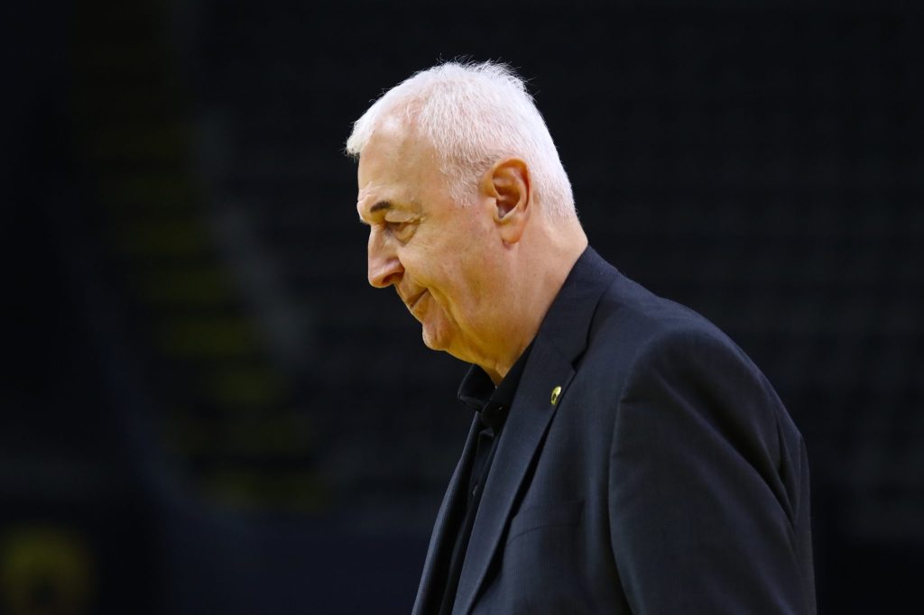 Σάκοτα: «Ήμασταν πιο σοβαροί στο δεύτερο ημίχρονο – Έχουμε ανάγκη τον κόσμο με την Άλμπα»