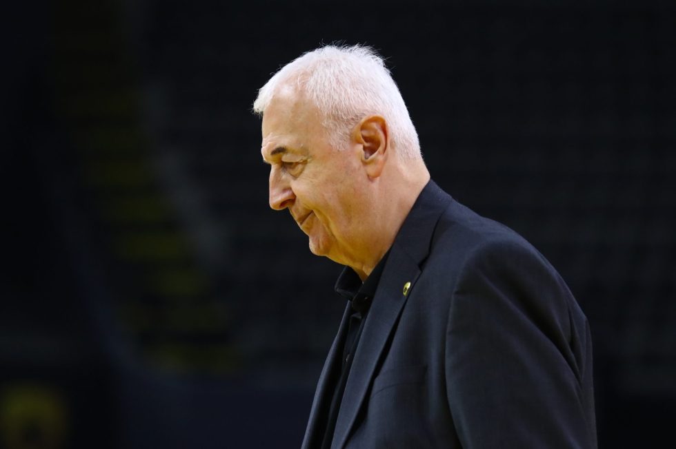 Σάκοτα: «Ήμασταν πιο σοβαροί στο δεύτερο ημίχρονο – Έχουμε ανάγκη τον κόσμο με την Άλμπα»