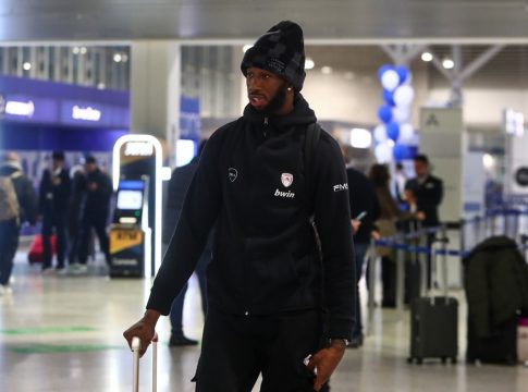 Ο Ολυμπιακός στην Πόλη: Το ταξίδι, οι φωτογραφίες και το τετ-α-τετ Μπαρτζώκα με Ποτζέκο (vid)