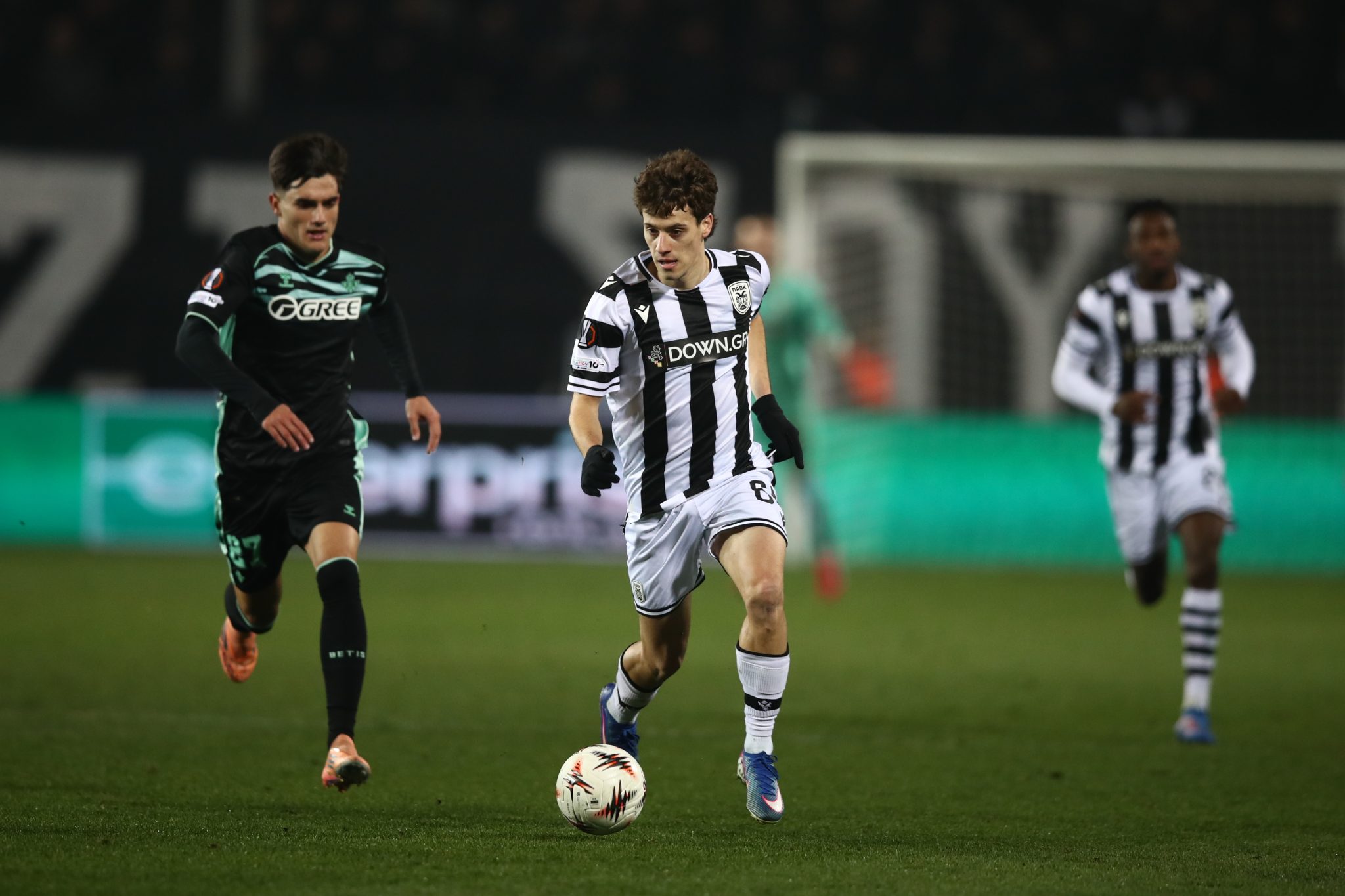 Ο Κωνσταντέλιας αποθεώθηκε από τη Marca: «Το αστέρι των Ελλήνων»