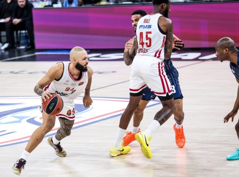 Ολυμπιακός: Το σχήμα χωρίς καθαρό playmaker, o «primary handler» Φουρνιέ και ο… ιδανικός Τζόουνς (vids)