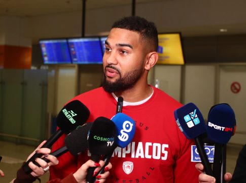 Έφτασε στην Ελλάδα για τον Ολυμπιακό ο Τζόσεφ