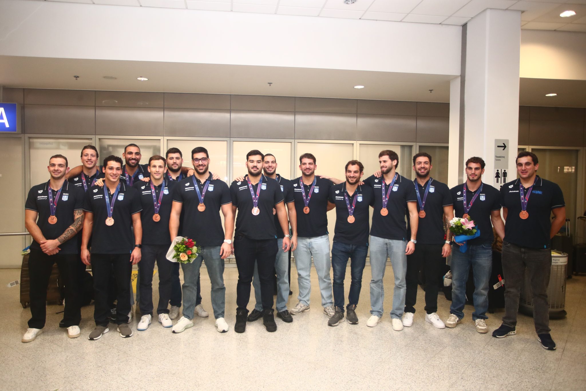 «Πάτησε» Ελλάδα η Εθνική πόλο ανδρών με το χάλκινο μετάλλιο στο στήθος! (pics)