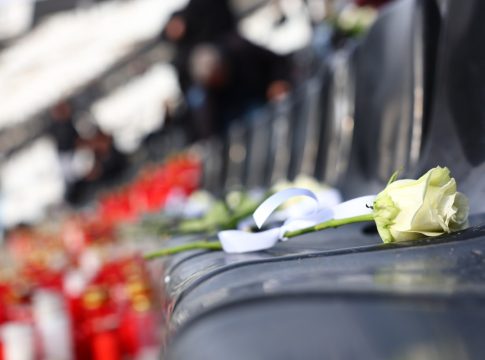 ΠΑΟΚ: Αναζητούν τα αίτια της τραγωδίας οι Ρουμάνοι, επιστρέφουν οι σοροί στη Θεσσαλονίκη