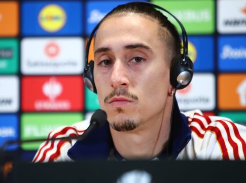 Τσιμίκας: «Προσπαθώ να κάνω το καλύτερο δυνατό – Δεν έχω λόγια για την τραγωδία με τους οπαδούς του ΠΑΟΚ»