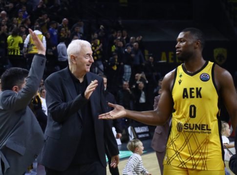 Σάκοτα: «Στο τέλος είχαμε ενέργεια – Είναι από τις πιο σημαντικές νίκες φέτος»