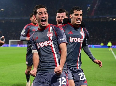 Άγιαξ – Ολυμπιακός 1-2: Θρυλάρα «τρέλανε» την Ευρώπη!
