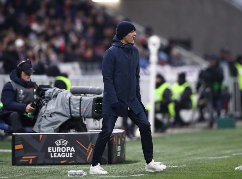 Λουτσέσκου: «Θαυμάζω την εικόνα των παικτών μου, σε δεύτερη μοίρα το ματς μετά την τραγωδία»