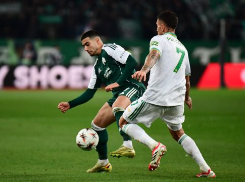 Παναθηναϊκός – Ρόμα 1-1: Ούτε έτσι οι Πράσινοι – Με 10 από το 15′ οι Ιταλοί, αλλά…