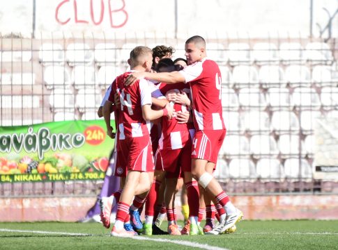 Ολυμπιακός – ΑΕΚ 2-0: Έκαναν την αρχή οι παίδες των «ερυθρόλευκων»