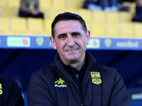 Χιμένεθ: «Καλή εμφάνιση και νίκη που μας βοηθάει ψυχολογικά εν όψει και του ντέρμπι με τον ΠΑΟΚ»