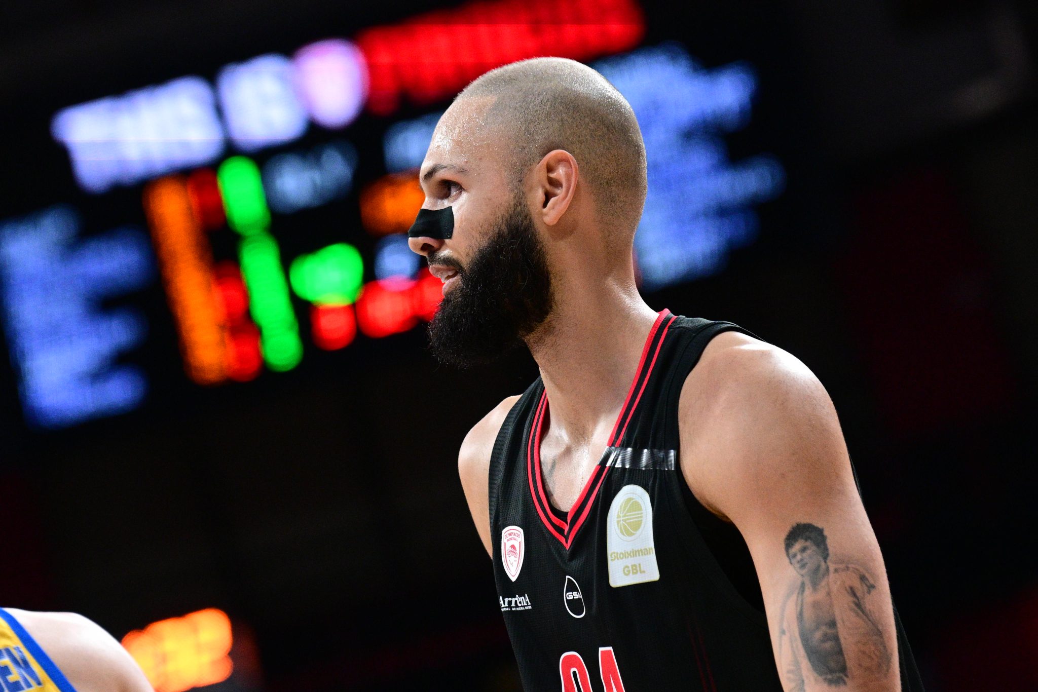 Τι είναι αυτό που φόραγε ο Φουρνιέ στη μύτη – Γιατί χρησιμοποιείται