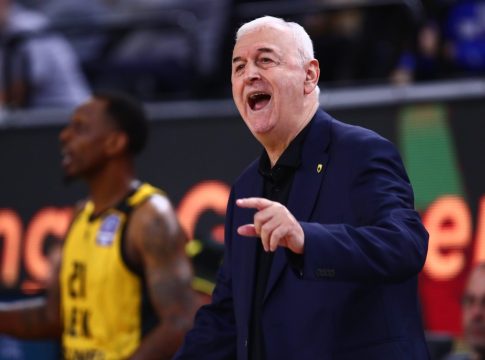 Σάκοτα: «Είχαμε λάθος νοοτροπία» (vid)