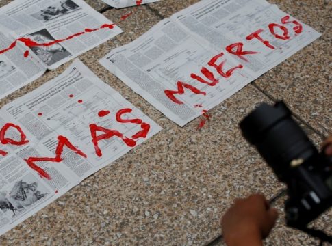 Ο ημερήσιος αριθμός δολοφονιών στο Μεξικό μειώθηκε κατά 40% υπό την ηγεσία της Σεϊνμπάουμ