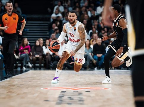 Χαμός με Μάικ Τζέιμς και Μονακό – Μένει ελεύθερος ο Αμερικανός (pic)