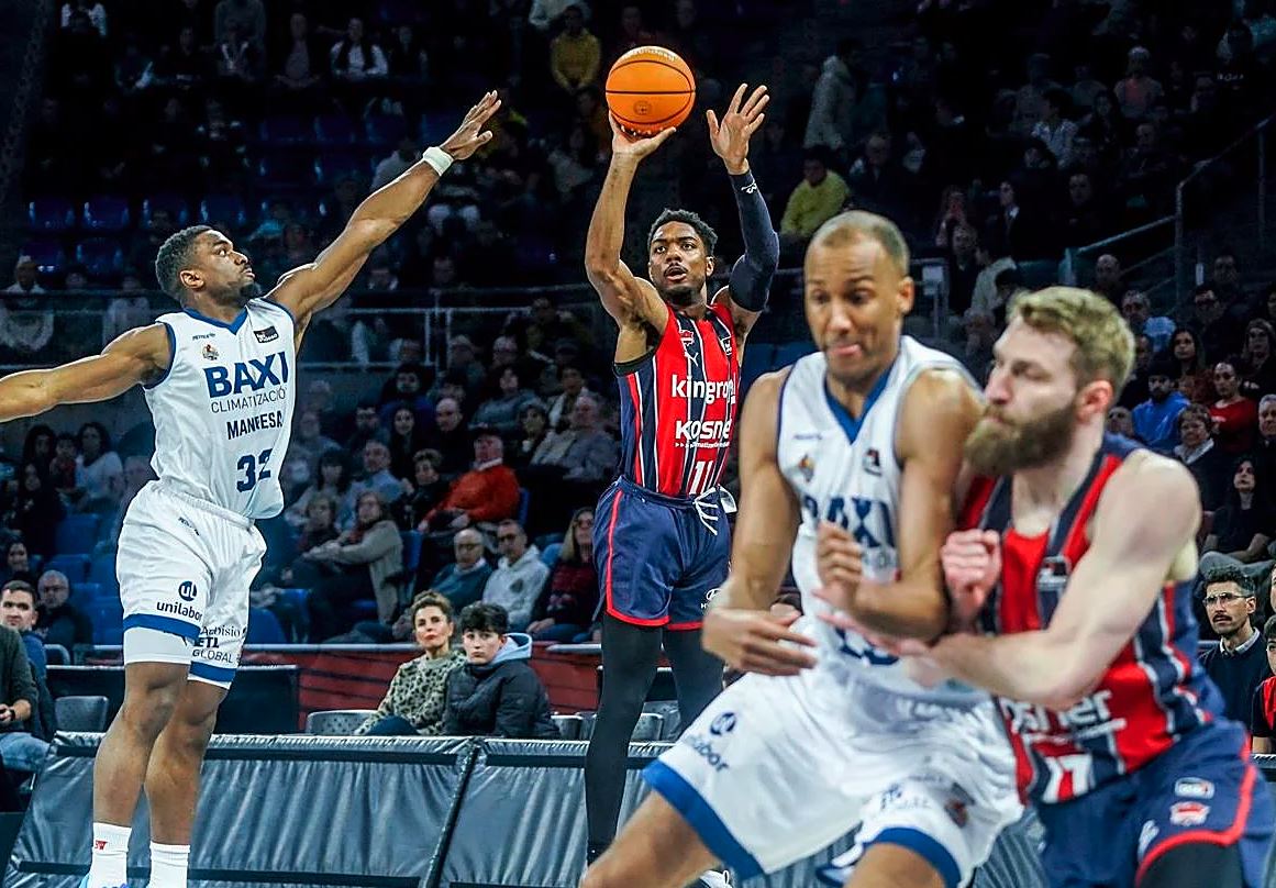 Η Μπασκόνια διέλυσε με 130 πόντους την Μανρέσα και έρχεται στο ΟΑΚΑ (130-85)