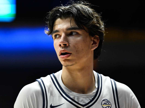 NCAA: Double – Double ο Χιτικούδης – Εμφάνιση – ορόσημο από τον Στογιάκοβιτς