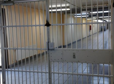 Θεσσαλονίκη: Στη φυλακή 24χρονος που παρέσυρε και σκότωσε 27χρονη δύο μέρες πριν τον γάμο της