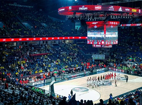 Η Αναντολού Εφές ανακοίνωσε sold out για την αναμέτρηση με τον Ολυμπιακό (pic)