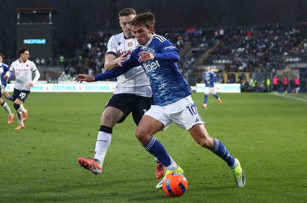 Βαθμός στο φινάλε για την Κόμο του Δουβίκα κόντρα στην Μπολόνια (1-1) – Χορταστική ισοπαλία για Ουντινέζε και Πίζα (2-2)