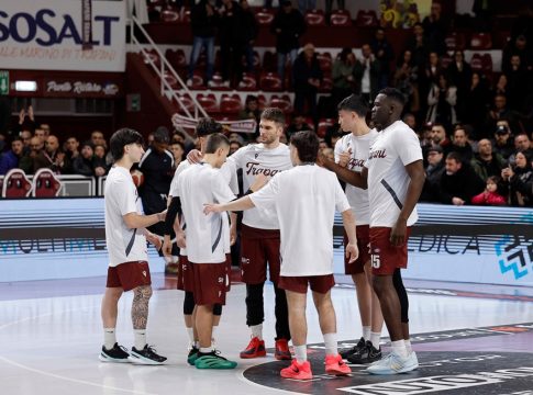 Νέο ματς… παρωδία για την Τραπάνι: Έμεινε με έναν παίκτη και το παιχνίδι έληξε στο 4′ (pic, vids)