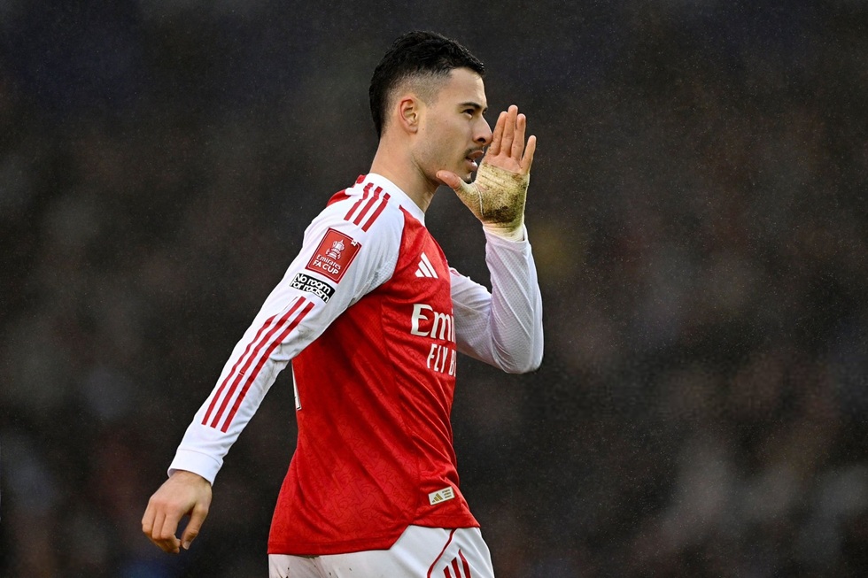 Πόρτσμουθ – Άρσεναλ 1-4: Πέρασε εύκολα με… σόου Μαρτινέλι