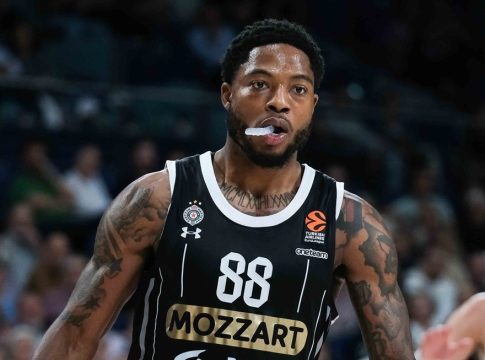 Το μήνυμα της Euroleague για τον Τζόουνς στον Ολυμπιακό: «Είστε έτοιμοι;» (vid)