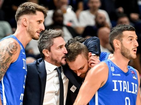 Συγκινεί ο Ποτζέκο για τον Πολονάρα: «Αν ξαναπατήσει παρκέ, θα είναι το είδωλό μου για πάντα»