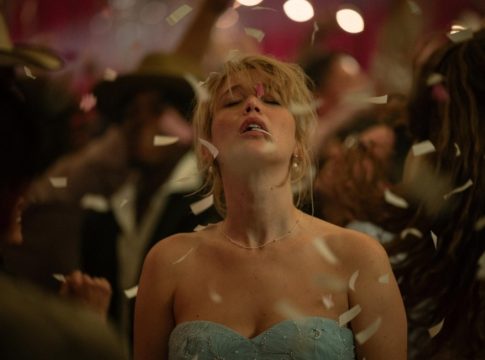 Η Τζένιφερ Λόρενς προτιμά να γυρίζει ερωτικές σκηνές με άνδρες που δεν γνωρίζει – Αλλά γιατί;