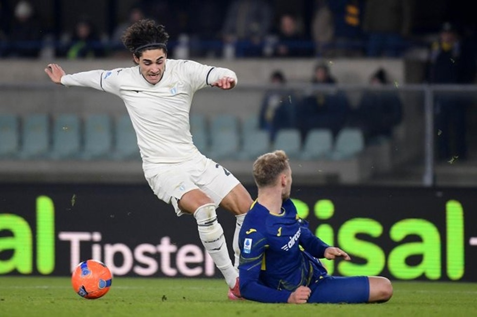 Βερόνα – Λάτσιο 0-1: Πέρασαν με… αυτογκόλ οι «λατσιάλοι»