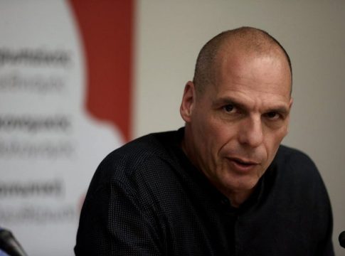 12 επώνυμοι Έλληνες που μίλησαν ανοιχτά για τα ναρκωτικά: Η δημόσια εξομολόγηση ως πράξη λύτρωσης