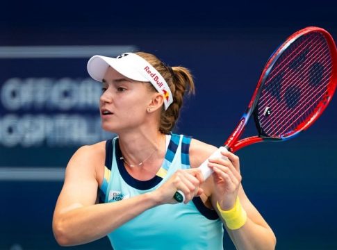 Η Έλενα Ριμπάκινα κατέκτησε το Australian Open απέναντι στην Σαμπαλένκα (2-1)