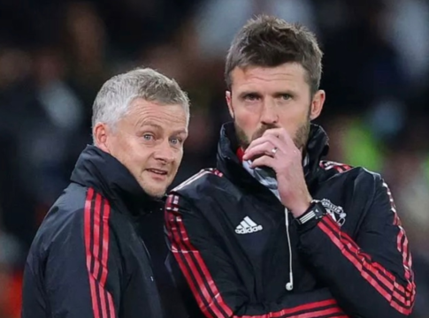 Μάντσεστερ Γιουνάιτεντ: Η «μάχη» των… υπηρεσιακών – Φλέτσερ, Σόλσκιερ, Κάρικ και Μπίνιον για μία θέση στο Ολντ Τράφορντ