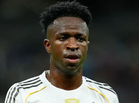 Ρεάλ Μαδρίτης: Αλόνσο out, Βινίσιους in;